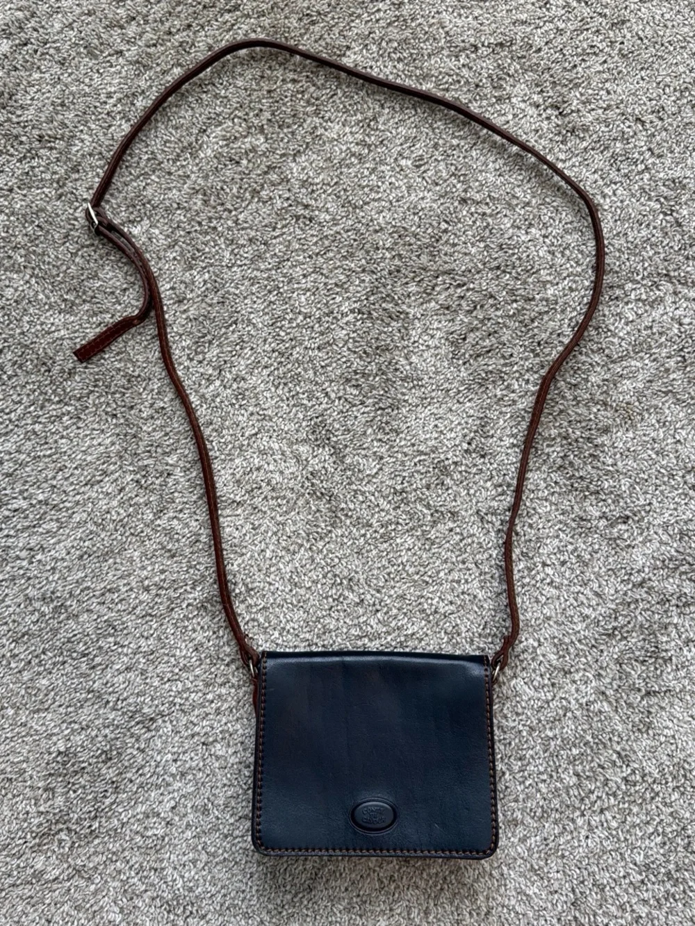 Navy blue Italian vegetable tanned leather crossbody bag with brown strap